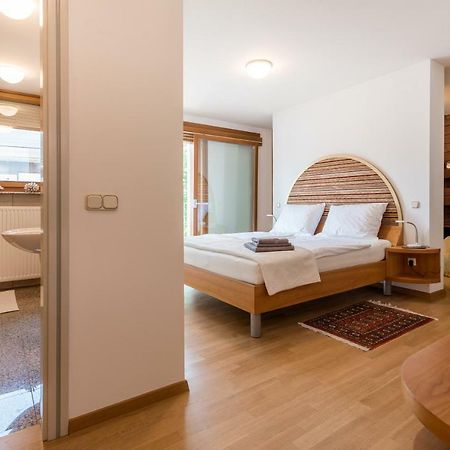 Rozna Dolina Apartment Liubliana Exterior foto